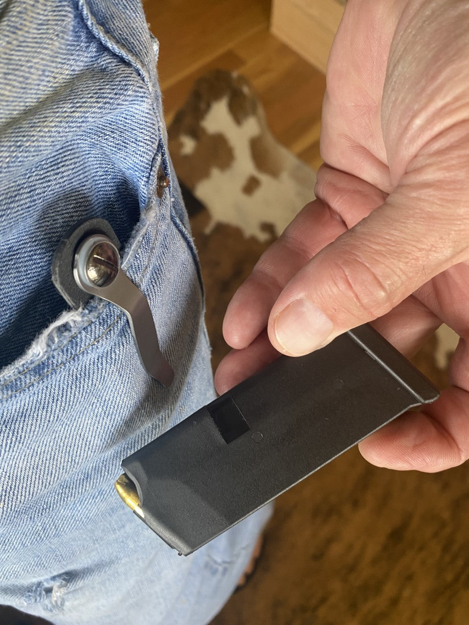 Best Magazine Holsters For Carrying Your Extra Magazines Concealed - Five Star Review